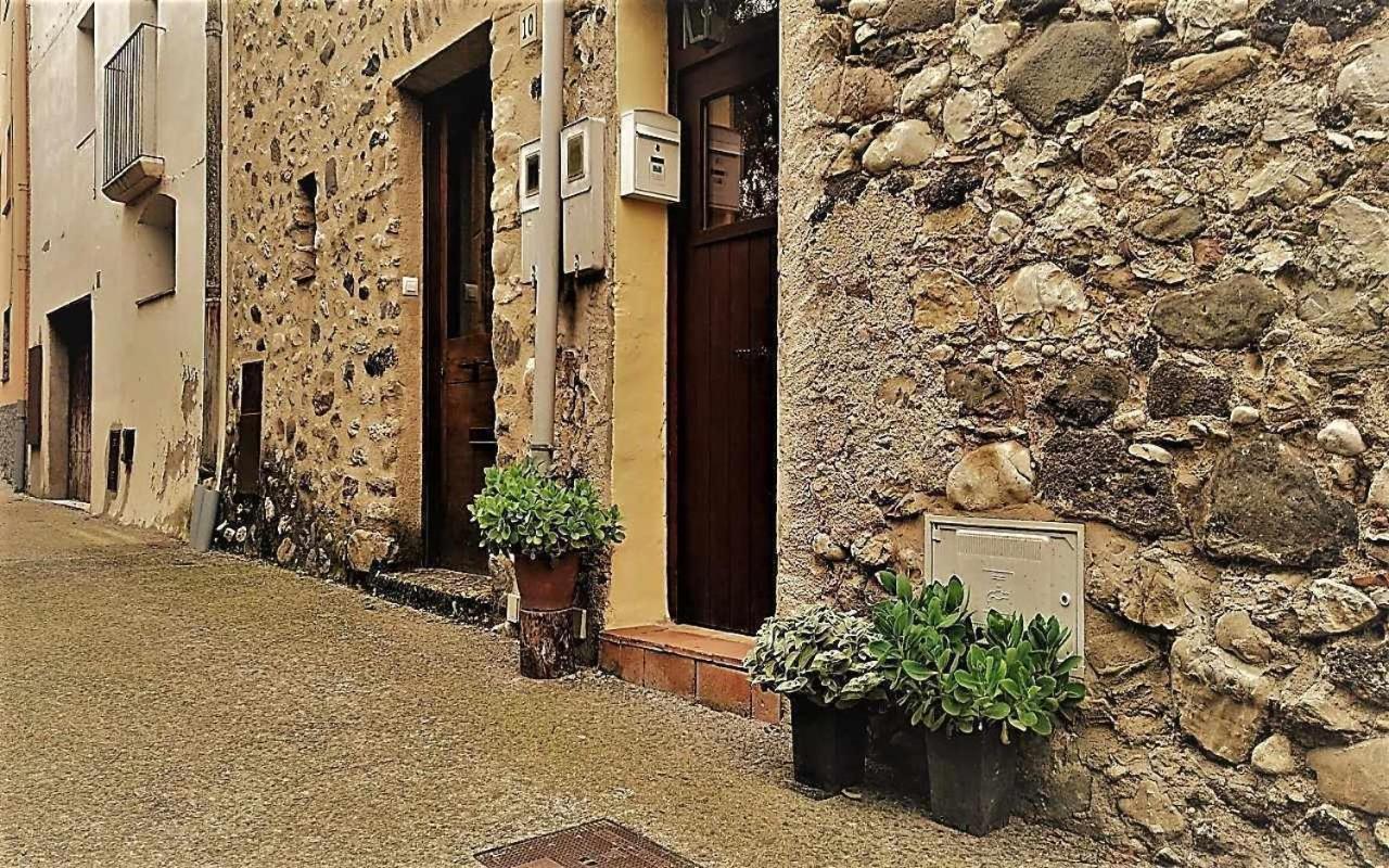 Ca lEsperrucat Acogedora casa de pueblo Tranquila y bien comunicada Villa Argelaguer Exterior foto